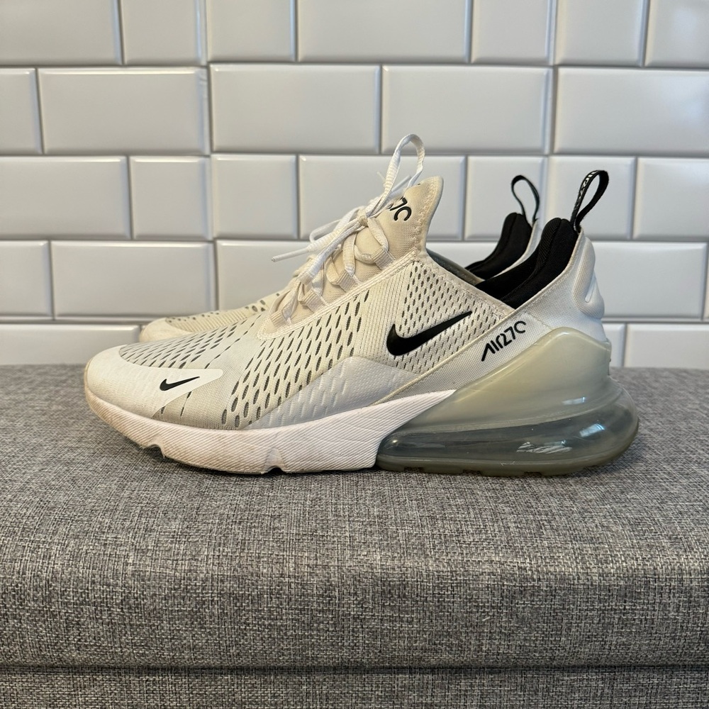 NIKE MENS AIR MAX 270-11
